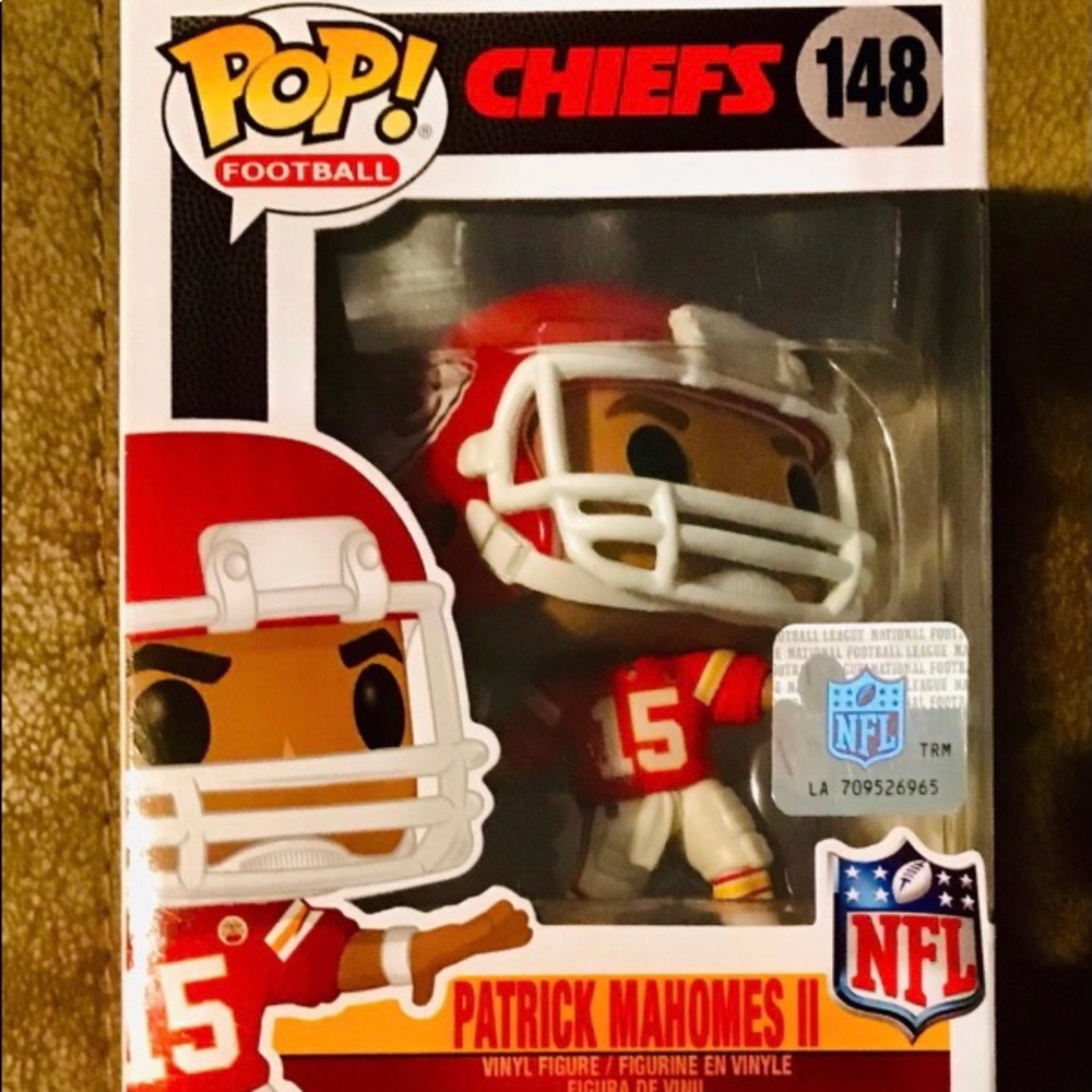 Patrick Mahomes 148 BRAND NEW NFL Funko pop w/ protector